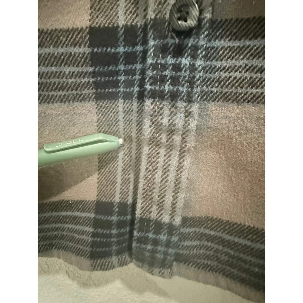 Brixton Flannel Shirt Men Medium Grey Blue Plaid Long Sleeve Button‎ Up